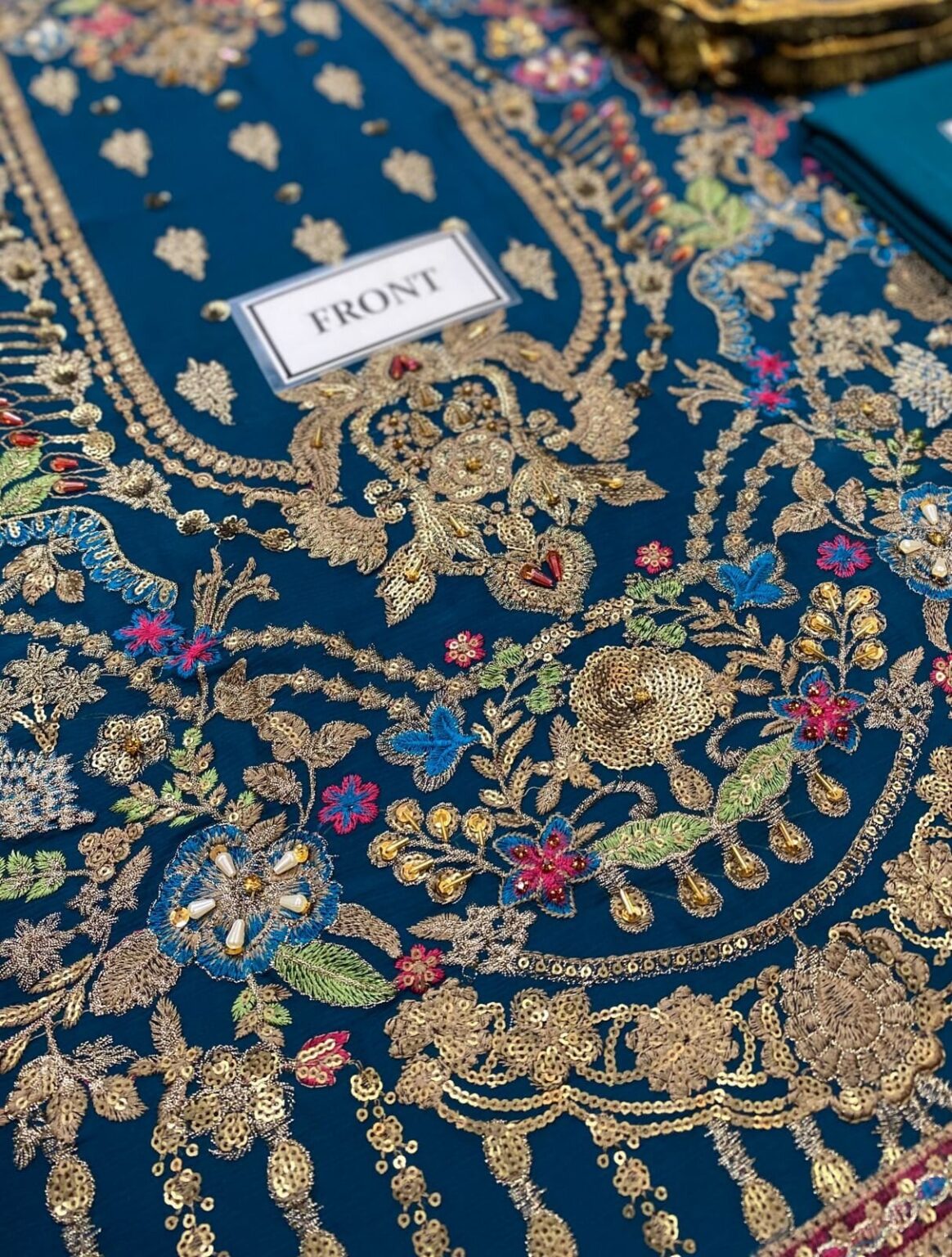 Emaan Adeel Chiffon Lawn β Unstitched 3 Piece